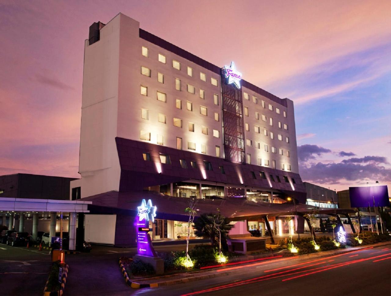 Fame Hotel Gading Serpong Tangerang Ngoại thất bức ảnh