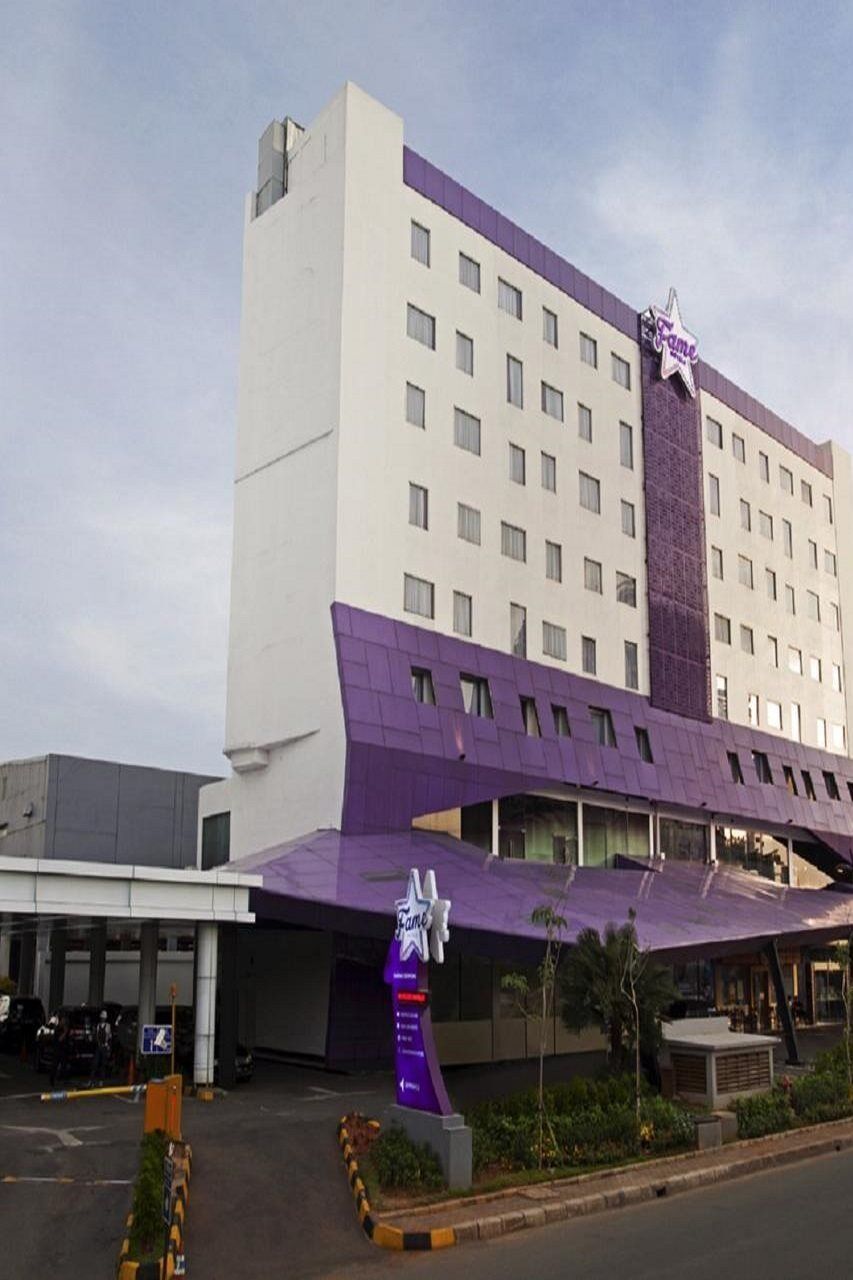 Fame Hotel Gading Serpong Tangerang Ngoại thất bức ảnh